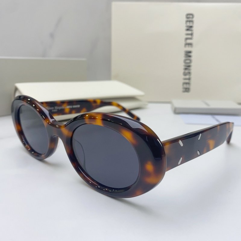 Солнцезащитные очки Maison Margiela Round Shaped And Temples Decorated By Stripes "Brown" фото № 3