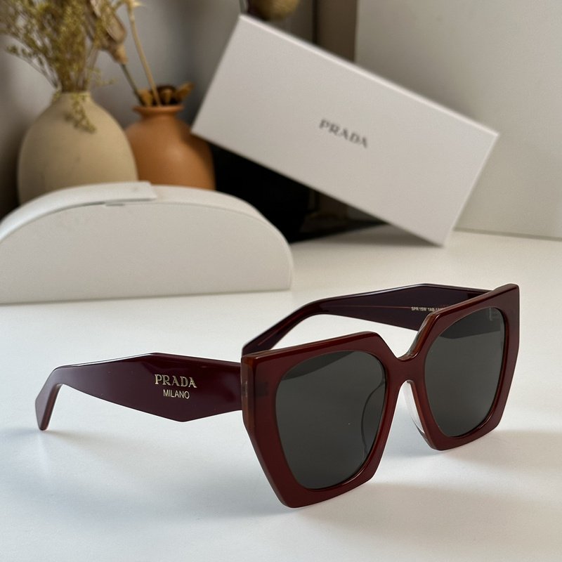 Солнцезащитные очки Prada Hexagon Frame With Romb And Logo Inscription "Red" фото № 2