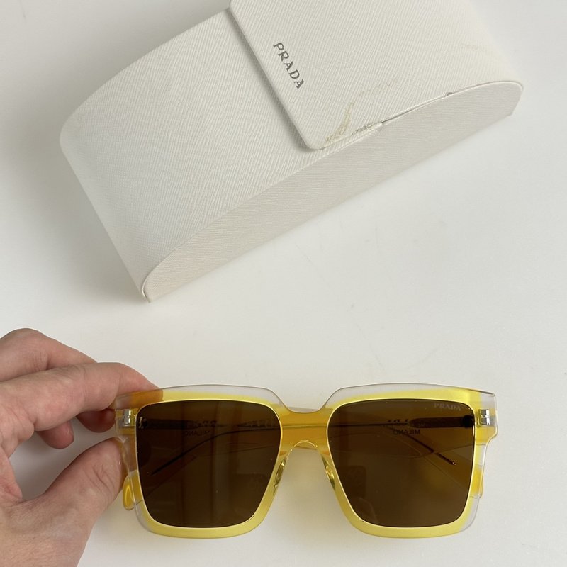 Солнцезащитные очки Prada Temple With Wide Colorful Line And Logo "Yellow" фото № 2