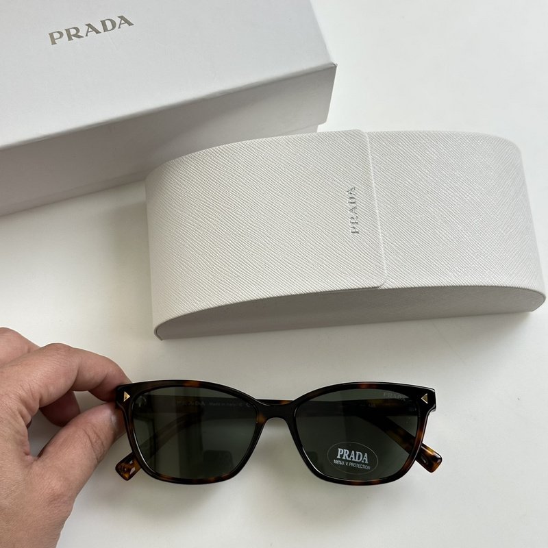 Солнцезащитные очки Prada Frame Decorated By Arrows "Black/Brown" фото № 2
