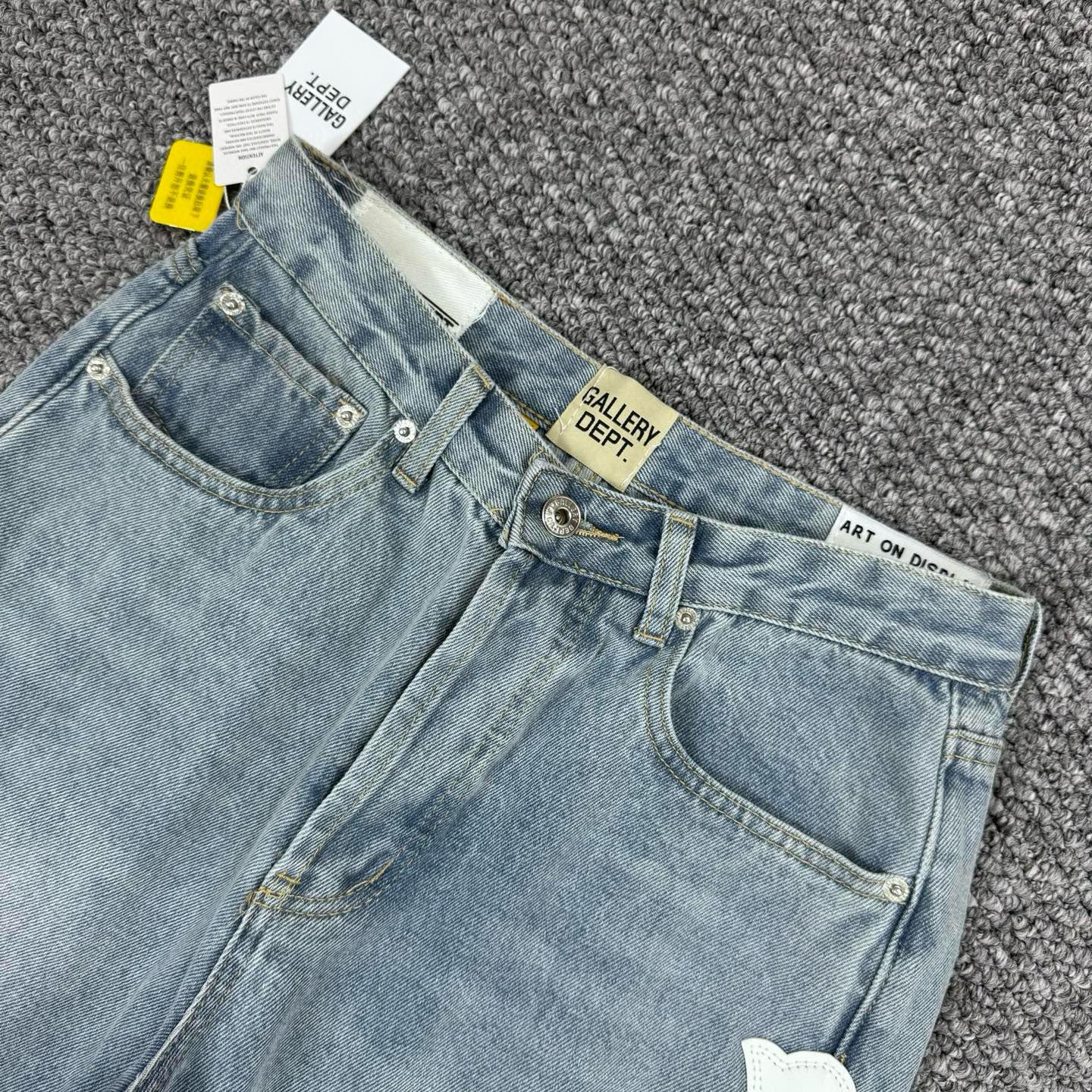 Джинсы Gallery Dept x Chrome Hearts Denim "White Cross" фото № 4