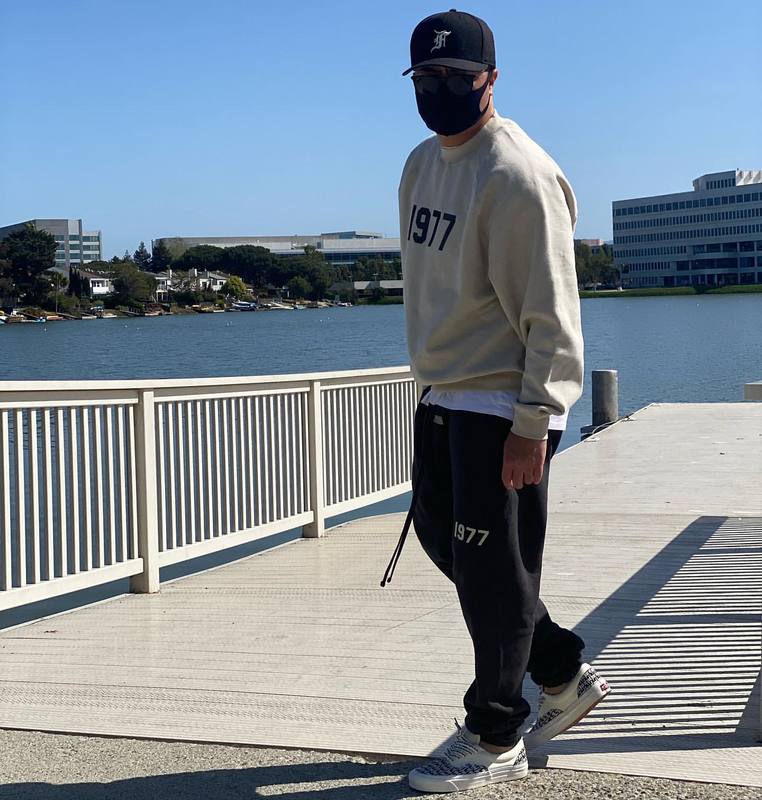 Спортивные Штаны Fear of God Essentials Insulated 1977 "Black" фото № 7