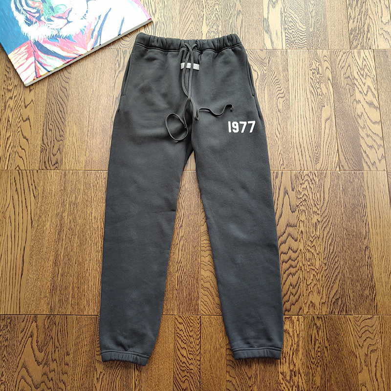 Спортивные Штаны Fear of God Essentials Insulated 1977 "Black" фото № 5