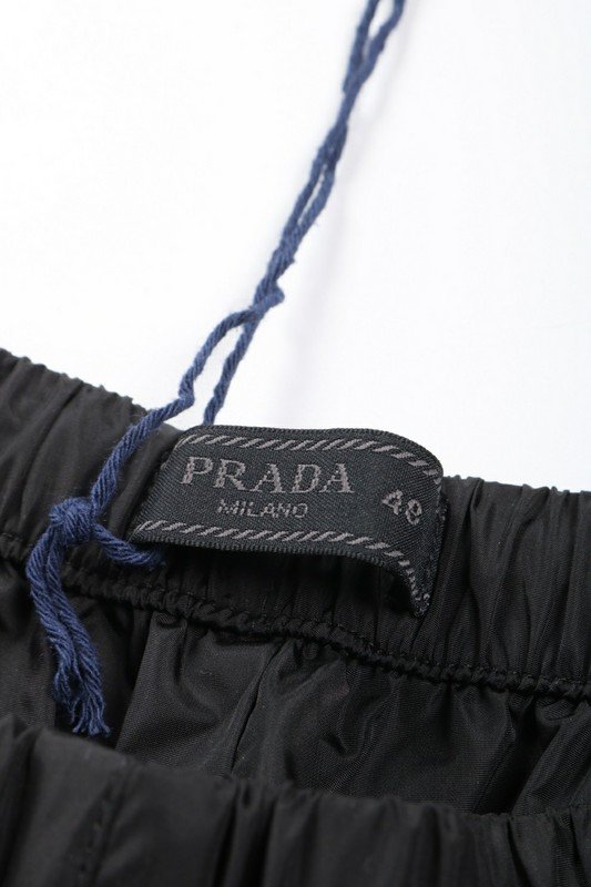 Штаны Prada Small Logo On Back Pocket And Elastic Decoration "Black" фото № 6
