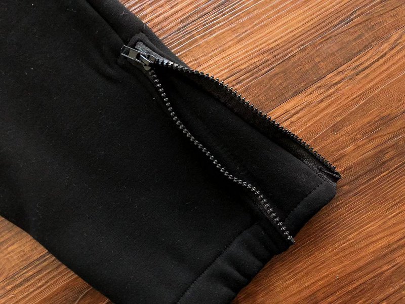 Штаны Trapstar Three Color Logo Front "Black" фото № 5