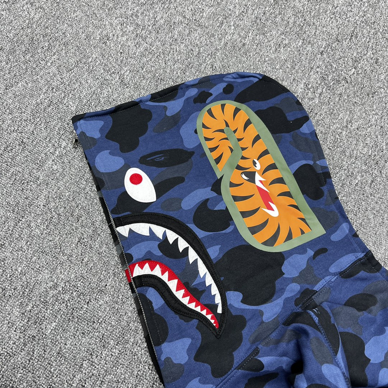 Худи A Bathing Ape Toothy Hood ZIP "Black/Blue" фото № 4