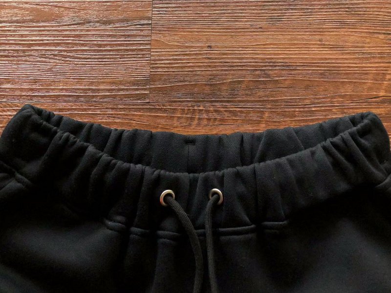 Штаны Trapstar Big Logo Inscription And Wide Front Pocket "Black" фото № 6