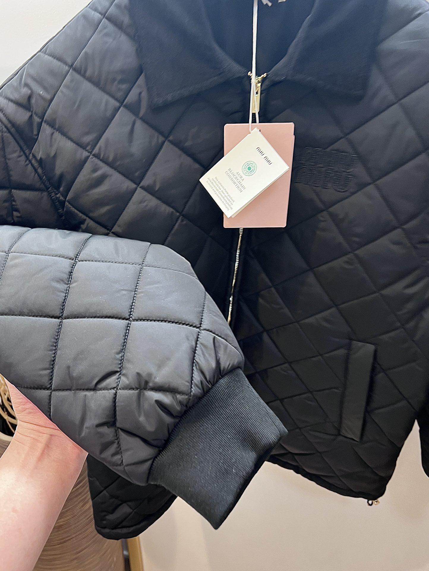 Куртка Miu Miu Quilted Jacket "Black" фото № 6