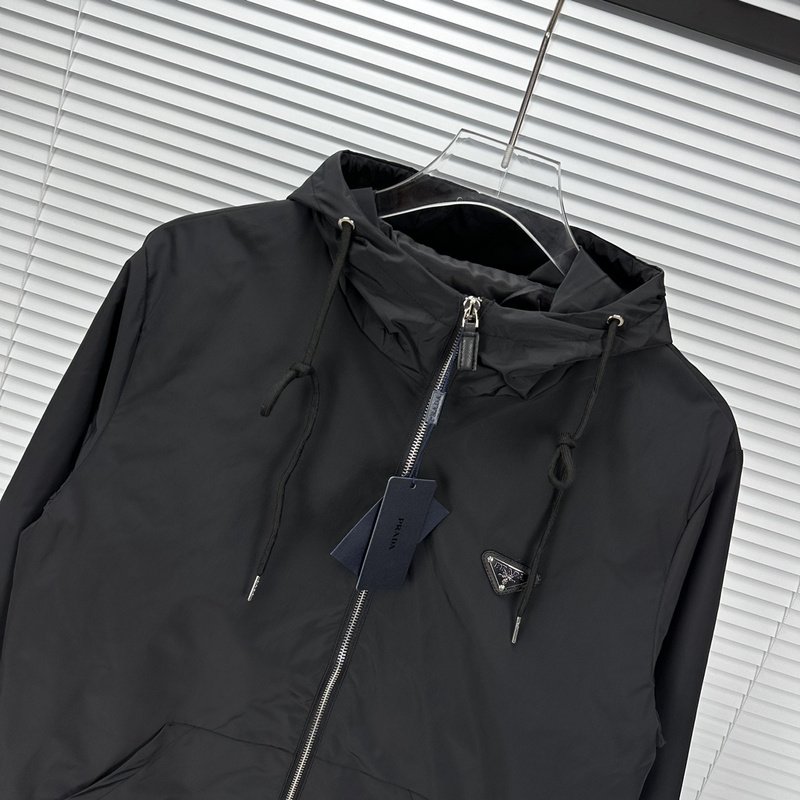 Ветровка Prada Solid Color With Logo "Black" фото № 2