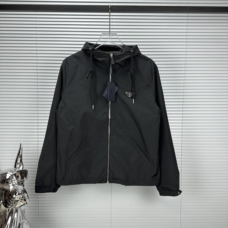 Ветровка Prada Solid Color With Logo "Black" фото № 5
