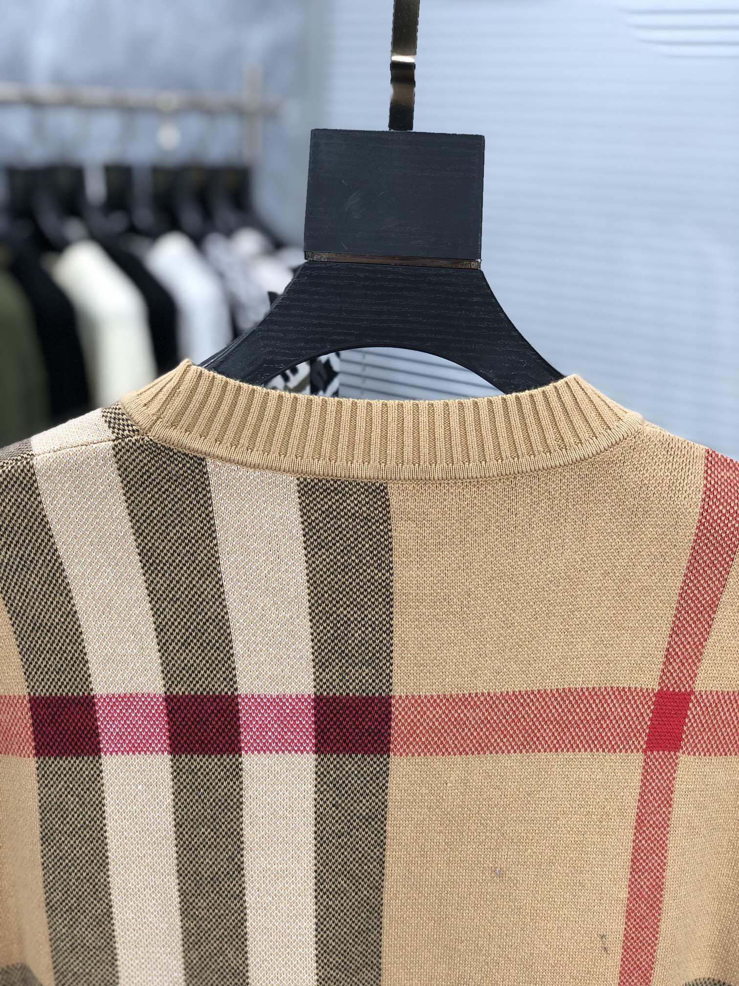 Лонгслив Burberry Frontside Checked Print Dark And Red Lines "Brown" фото № 8