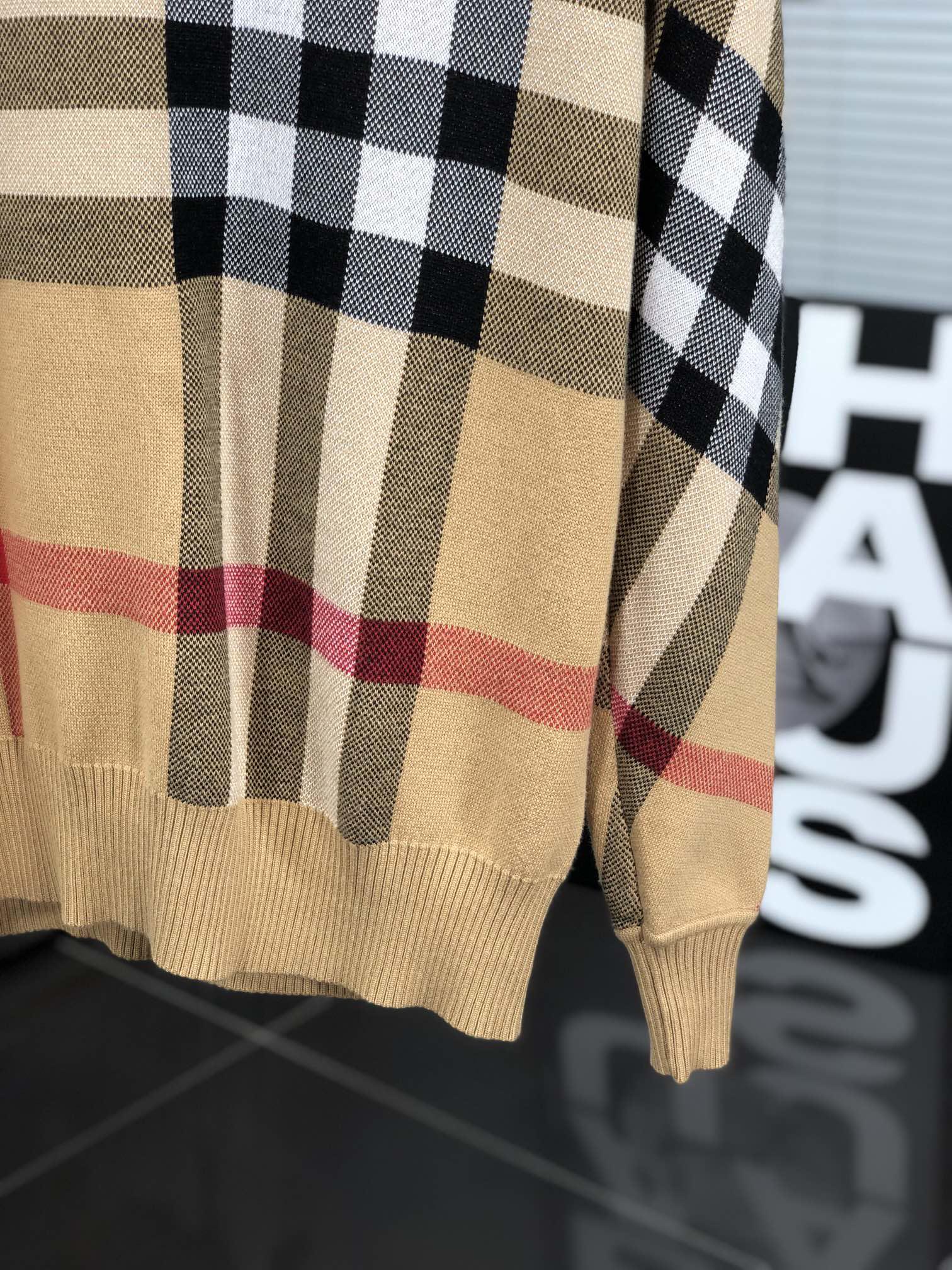 Лонгслив Burberry Frontside Checked Print Dark And Red Lines "Brown" фото № 4