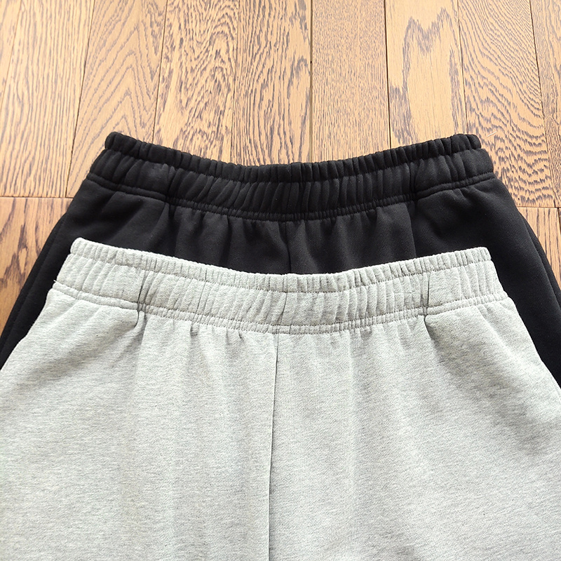 Шорты Burberry With The Hare Logo "Gray" фото № 5