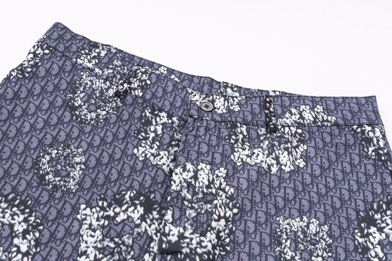 Шорты Christian Dior With Abstract Print "Lilac/Gray" фото № 3