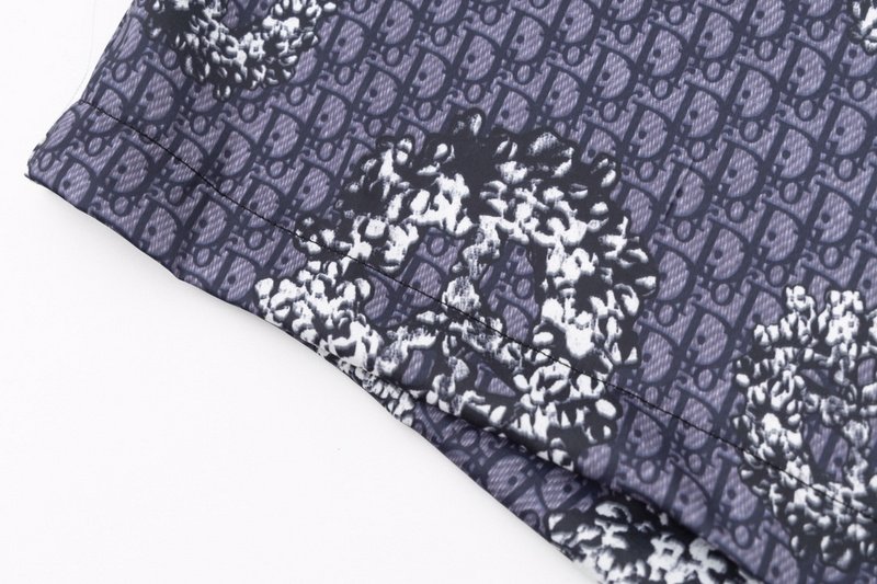 Шорты Christian Dior With Abstract Print "Lilac/Gray" фото № 8