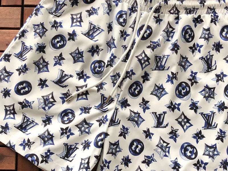 Шорты Louis Vuitton Logo Symbols With Shadow "White" фото № 2