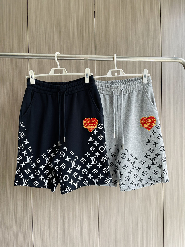 Шорты Louis Vuitton Heart Emblem "Gray" фото № 2