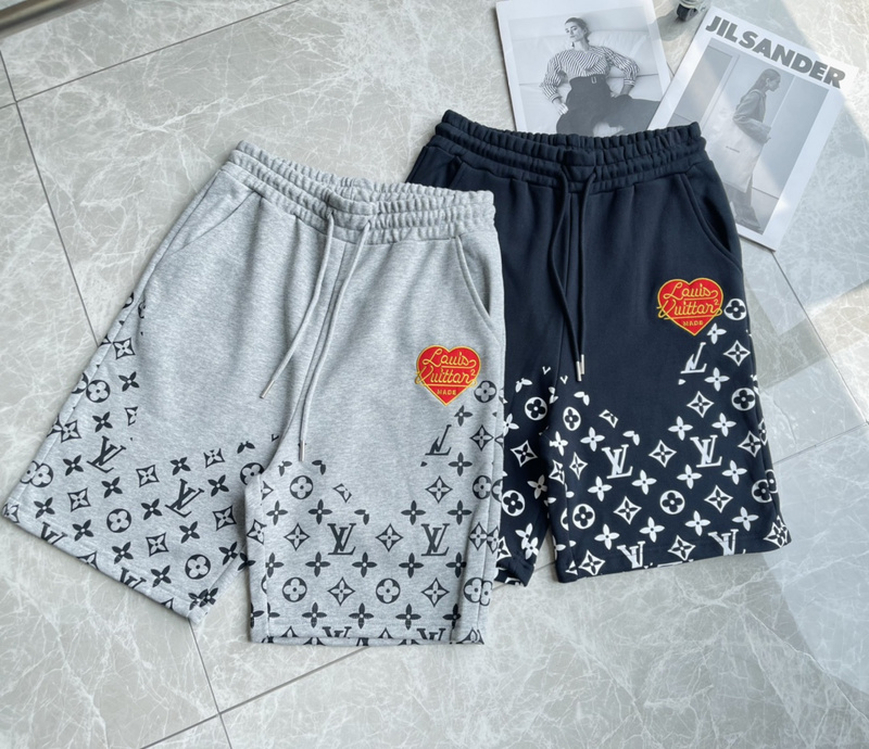 Шорты Louis Vuitton Heart Emblem "Gray" фото № 4