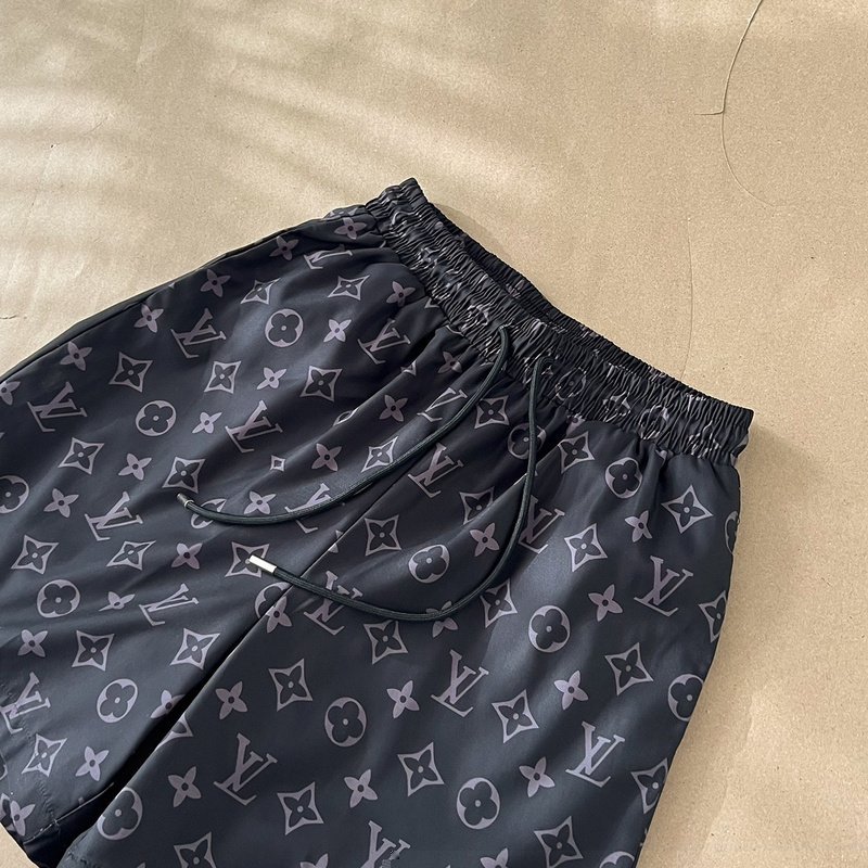 Шорты Louis Vuitton Small Emblems "Black" фото № 9