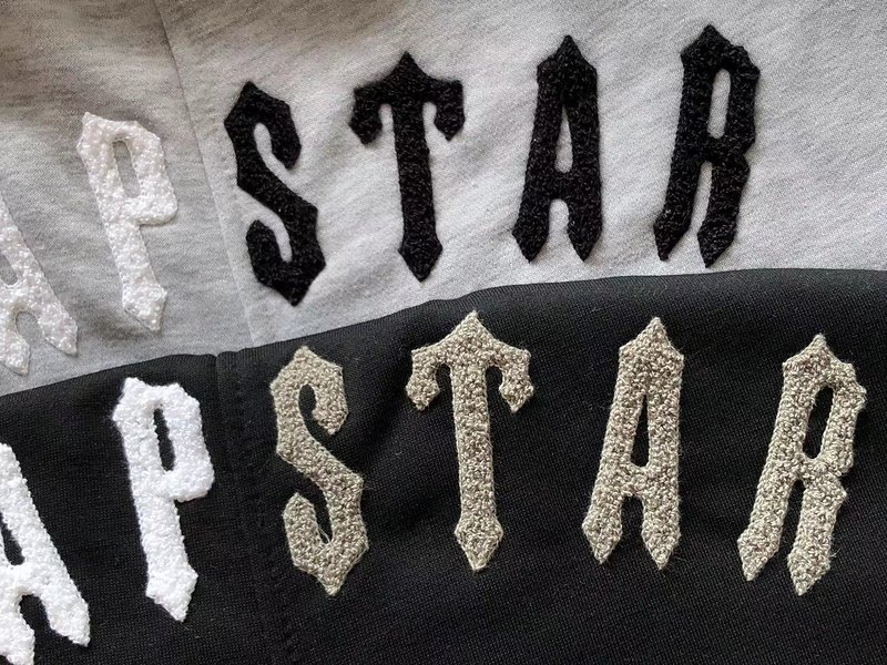 Худи Trapstar Logo Inscription On Two Color Background With Stripe Along "Gray" фото № 5