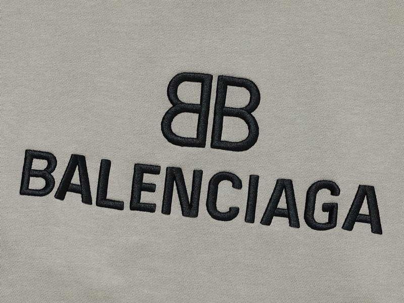 Свитшот Balenciaga With Black Text Logo "Beige/Gray" фото № 8