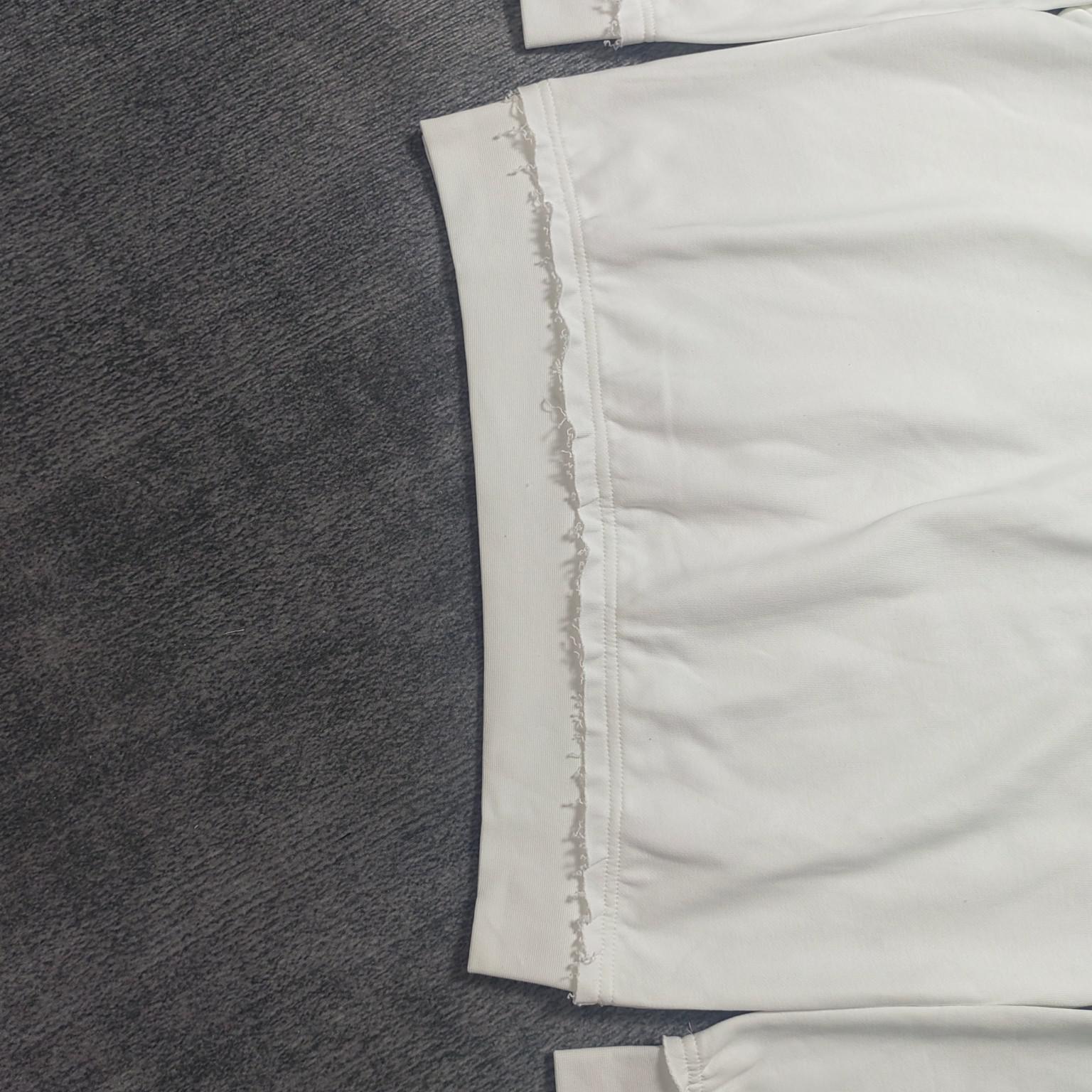 Свитшот Miu Miu Frontside Left Round Logotype Miu Miu "White" фото № 5