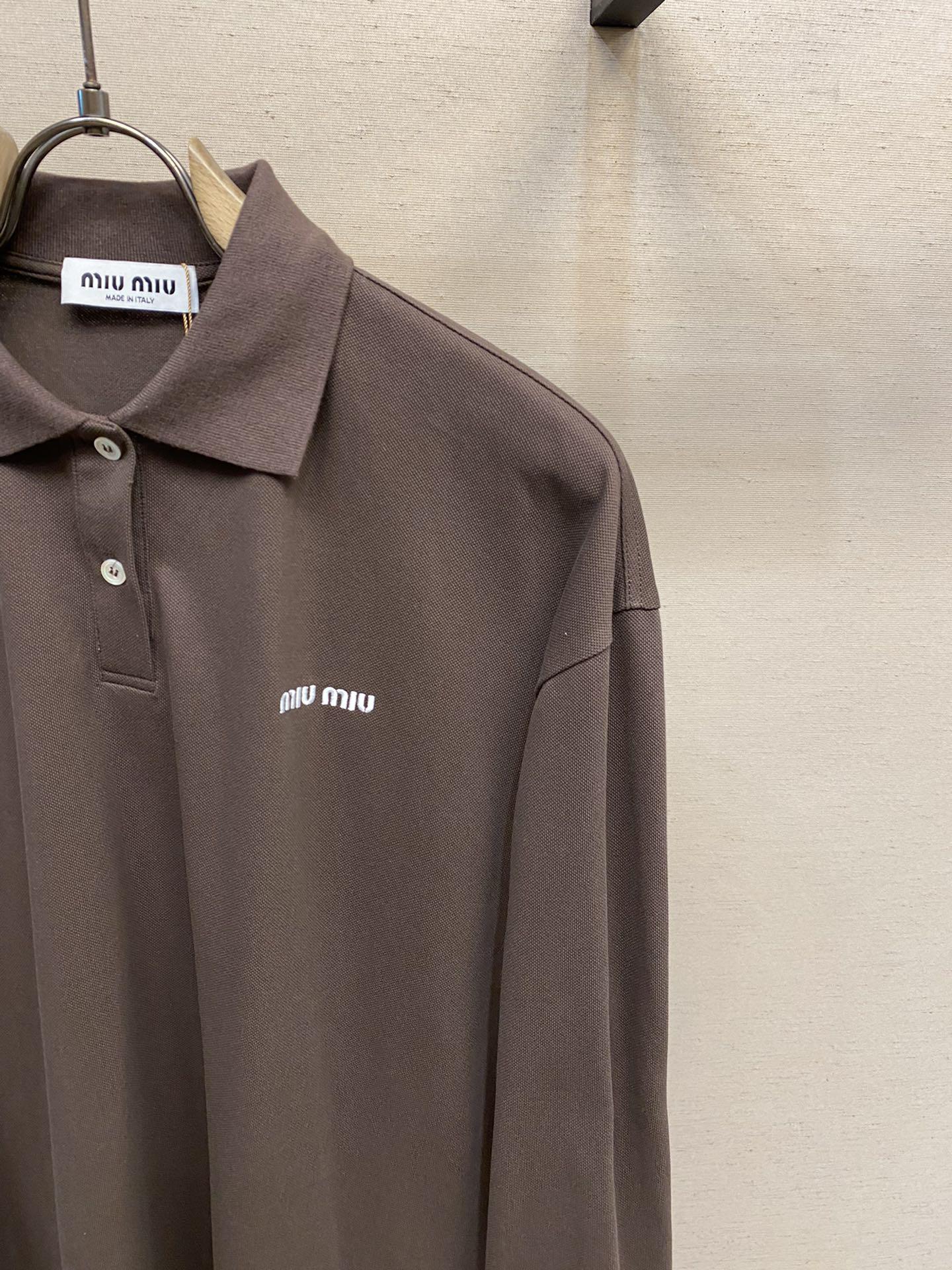 Свитшот Miu Miu White Frontside Logo MIU MIU "Brown" фото № 3