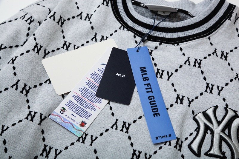 Свитшот MLB Two Stripes Edge Decoration "Gray" фото № 6