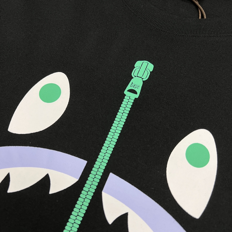 Футболка A Bathing Ape With Reflective Print "Black" фото № 2