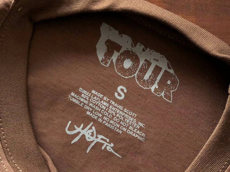 Футболка Cactus Jack Merch Sleeve Decorated By Circle With Inscription "Brown" фото № 3