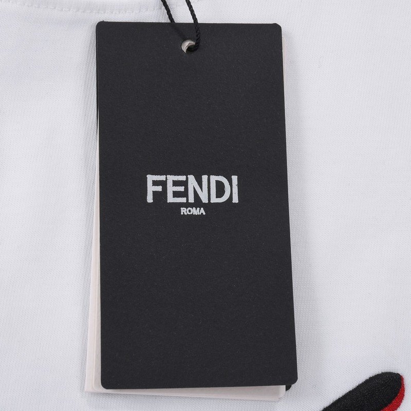 Футболка Fendi With Black And Red Logo "White" фото № 6