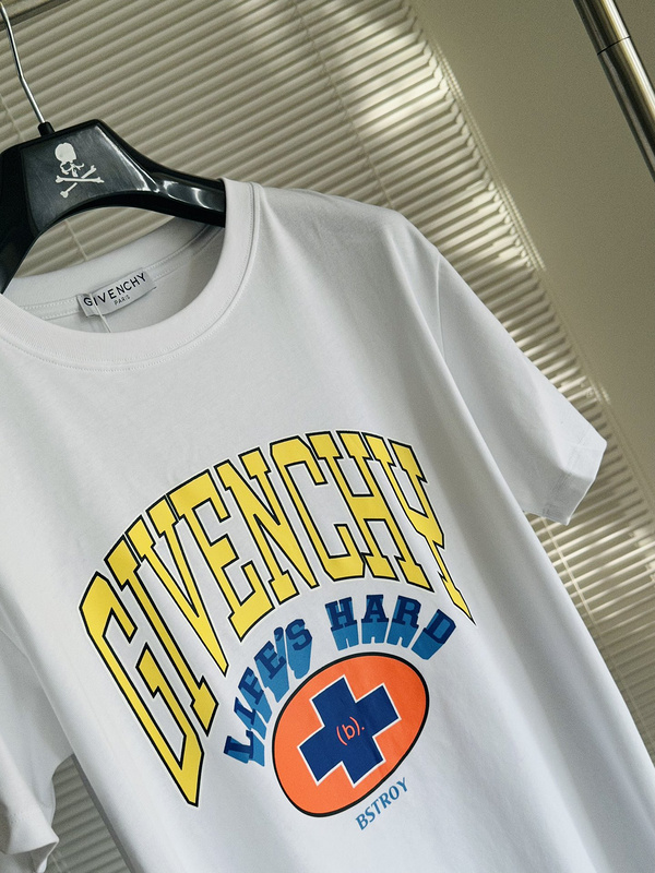 Футболка Givenchy Lifes Hard "White" фото № 2