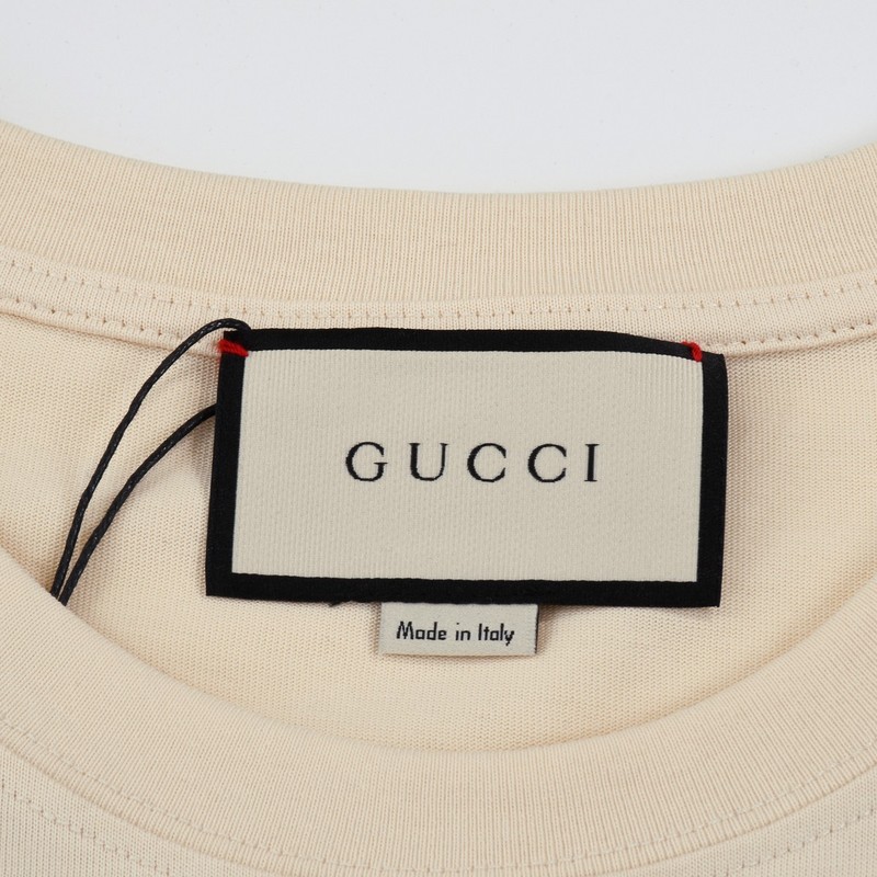 Футболка Gucci The Hare In The Heart "Beige" фото № 6