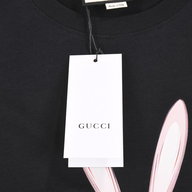 Футболка Gucci The Happiness Of Hare "Black" фото № 3
