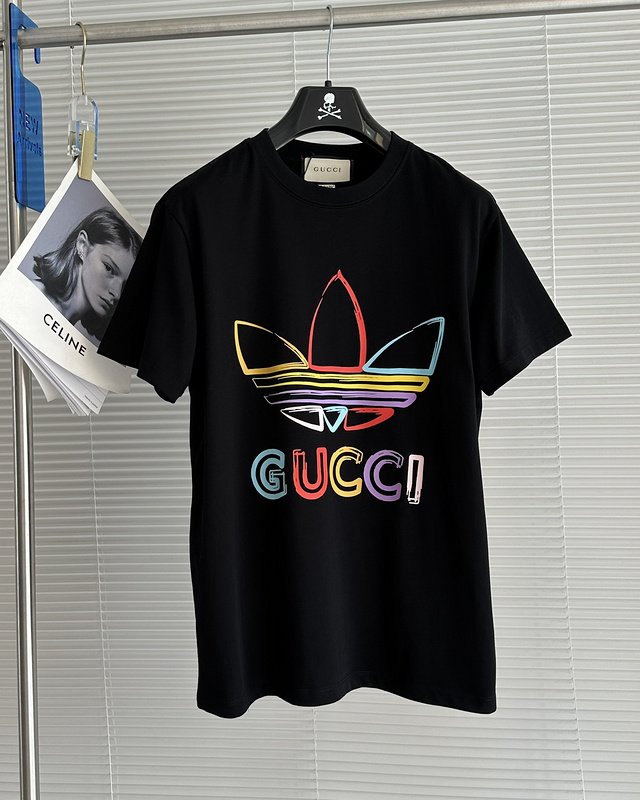 Футболка Gucci X Adidas With Motley Logo "Black" фото № 3