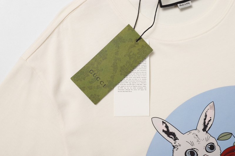 Футболка Gucci X Balenciaga With Rabbits On Blue Background "Cream" фото № 7