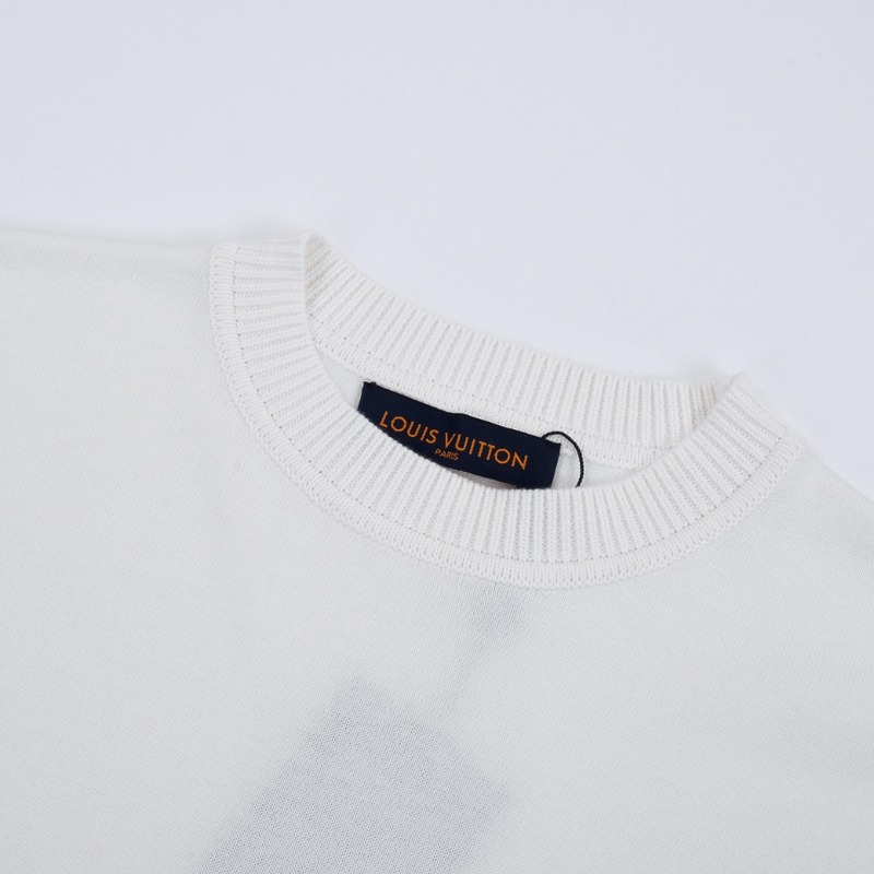 Футболка Louis Vuitton With A Brooch "White" фото № 2
