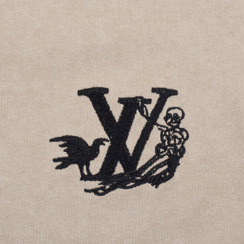 Футболка Louis Vuitton Skeleton And Raven On The Logo "Beige" фото № 5