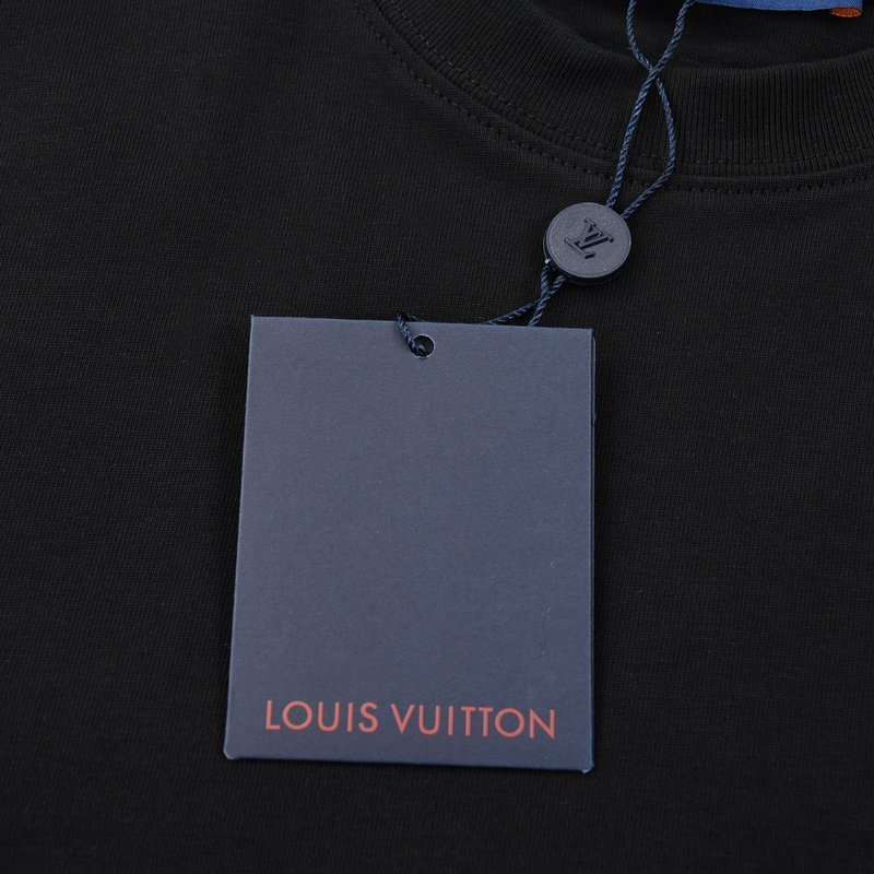 Футболка Louis Vuitton With Imitation Bag "Black" фото № 6