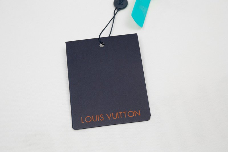Футболка Louis Vuitton With Emblem Tilted Tower "White" фото № 2