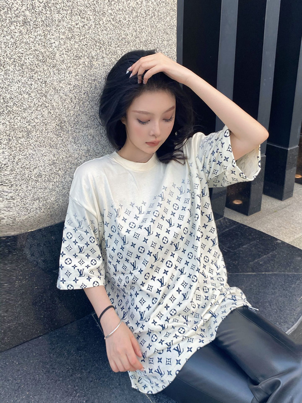 Футболка Louis Vuitton Many Brand Emblems "White" фото № 6