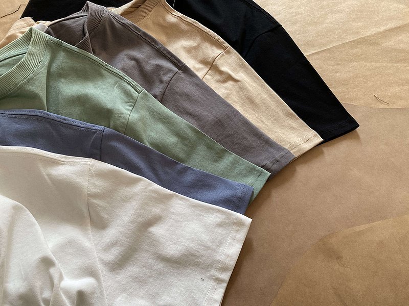 Футболка Nike Small Logo Front And Plain "Beige" фото № 4