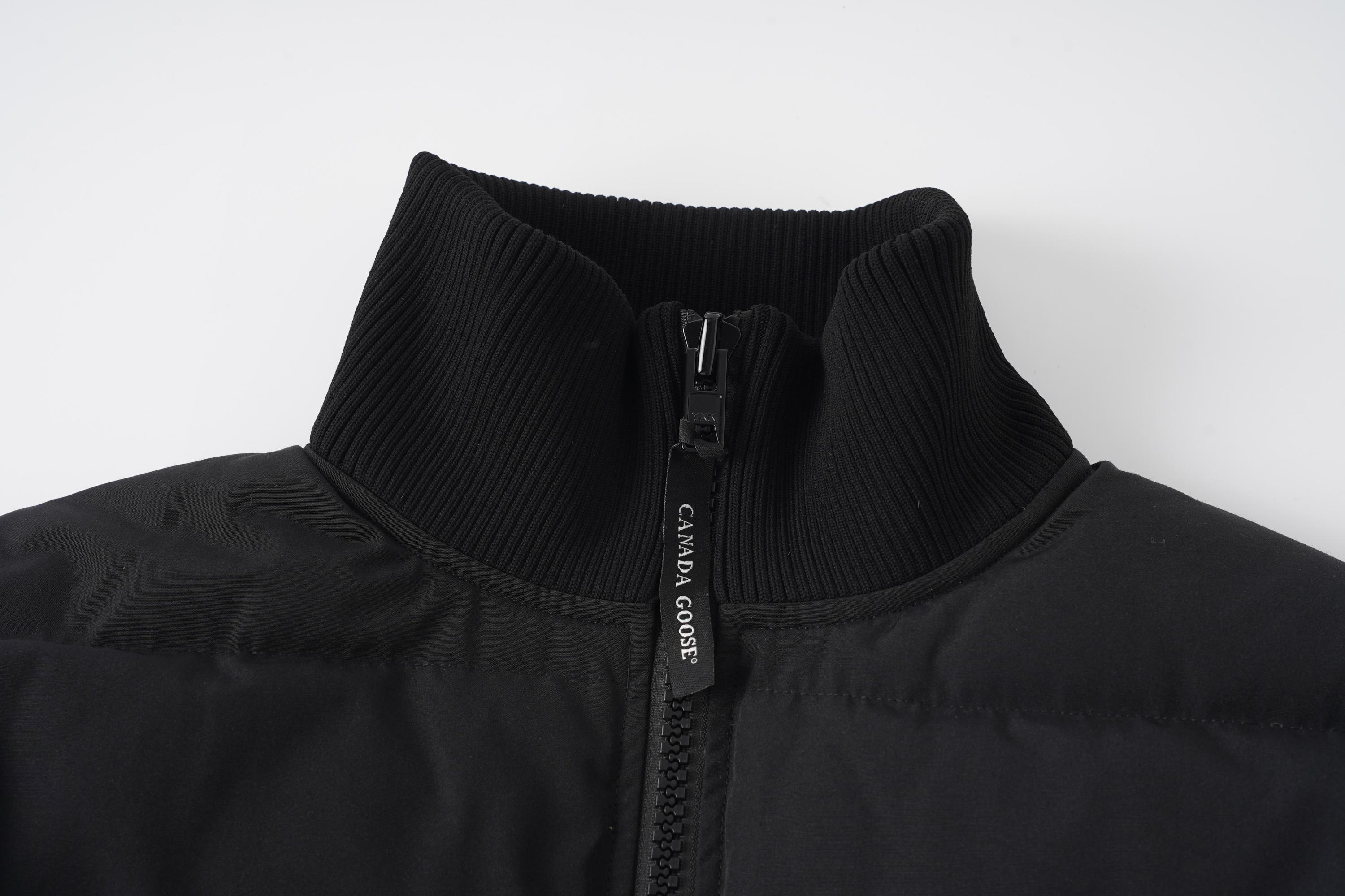 Зимняя куртка Canada Goose Woolford Jacket "Black" фото № 3
