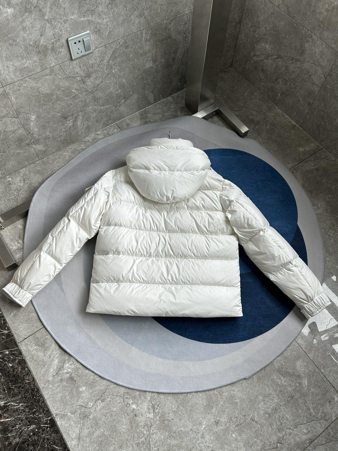 Пуховик Moncler Puffer Jacket "White" фото № 6