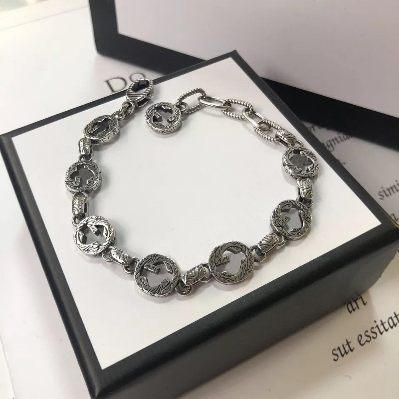 Браслет Gucci With Patterns And Logo Details - Chain With Round Details "Silver" фото № 2