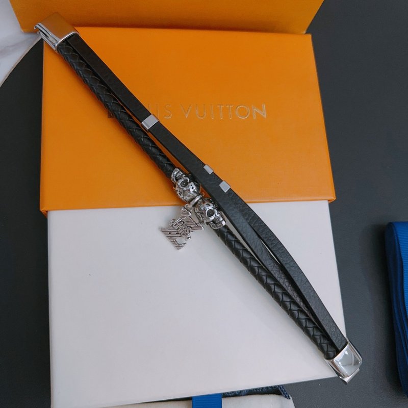 Браслет Louis Vuitton Logo Decorated By Lines "Black" фото № 9