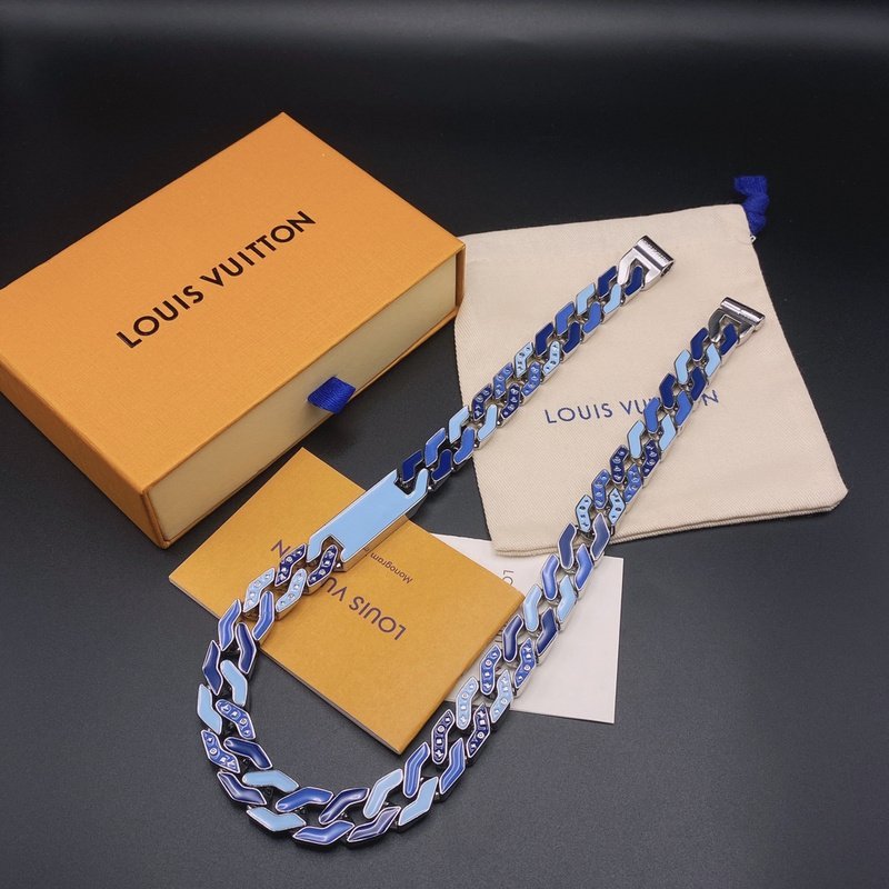 Цепочка Louis Vuitton Lilac Chain Details "Lilac" фото № 2