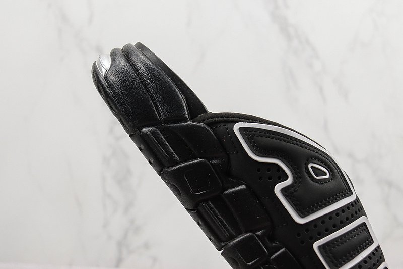 Nike Air More Uptempo Slide "Black/White/Silver" фото № 4