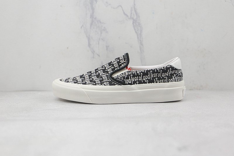 Fear Of God x Vans Slip-On "White/Black Logo" фото № 2