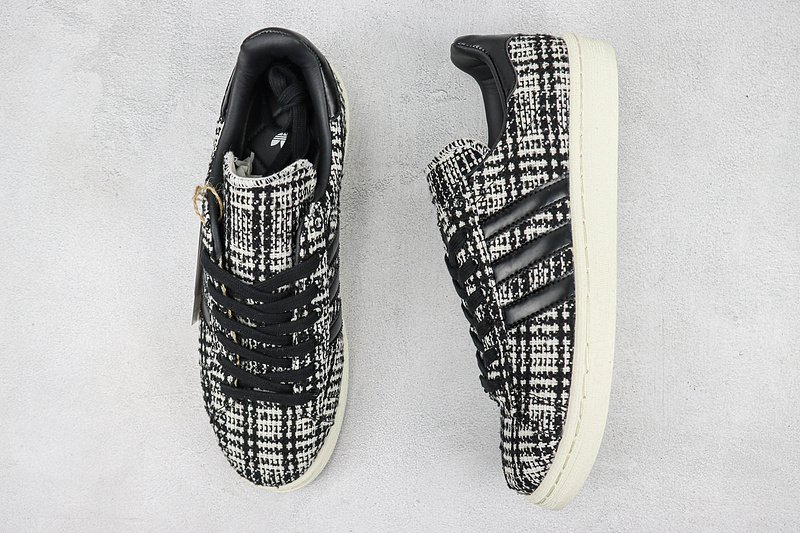 Invincible x Dayz x Adidas Campus 80s "Black Tweed" фото № 6